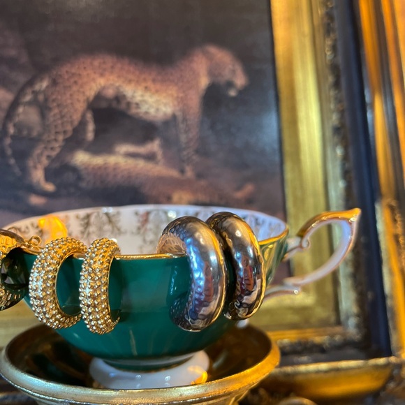 BN! 18K Gold plated earrings ! - Picture 5 of 6